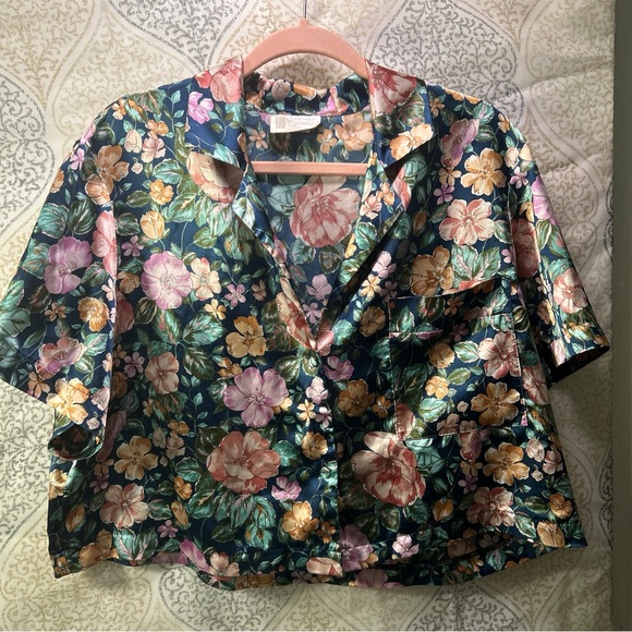 Vintage Other - CALIFORNIA DYNASTY Floral Crop Button Down Sleep shirt Size LARGE ~ Vintage 80s